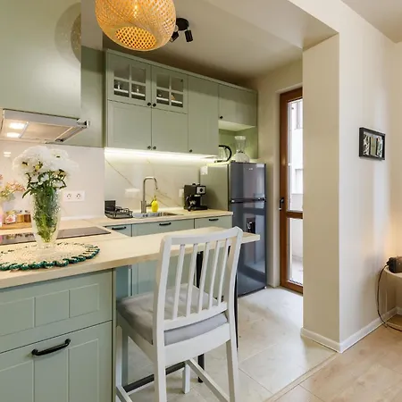 Namaste - Spacious Design Near Aubg, 2 Terraces & Mountain View, Self Check-in Lejlighed